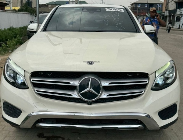 Mercedes Benz GLC300 2019  in Lagos