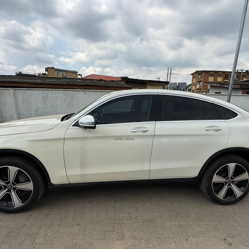 Mercedes Benz GLC300 2019  in Lagos