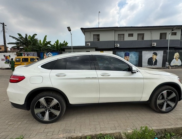 Mercedes Benz GLC300 2019  in Lagos