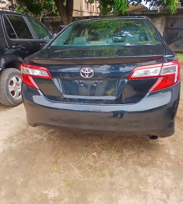 Foreign Used Toyota Camry Sport 2012 for Sale  in Lagos image