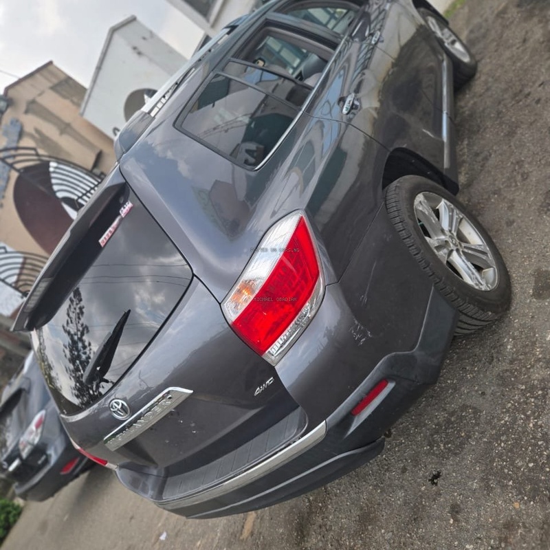 Toyota Highlander 2011 for Sale  in Lagos image