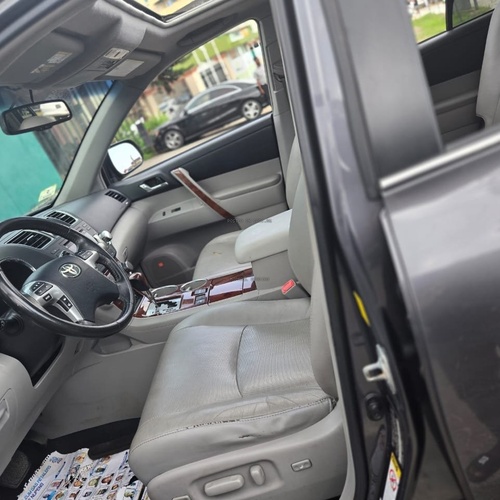 Toyota Highlander 2011 for Sale  in Lagos
