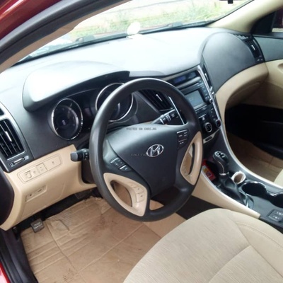  HYUNDAI SONATA 2012  FOR SALE IN LAGOS