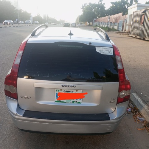VOLVO T5 V50 2006 SILVER FOR SALE IN ABUJA