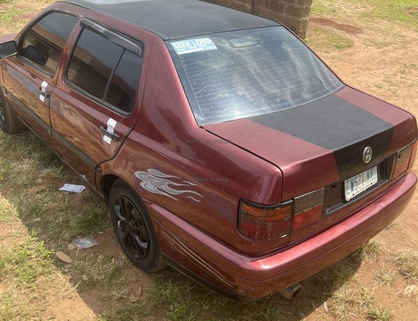 Volkswagen Jetta 3 (vento) 1998 for Sale In Osogbo