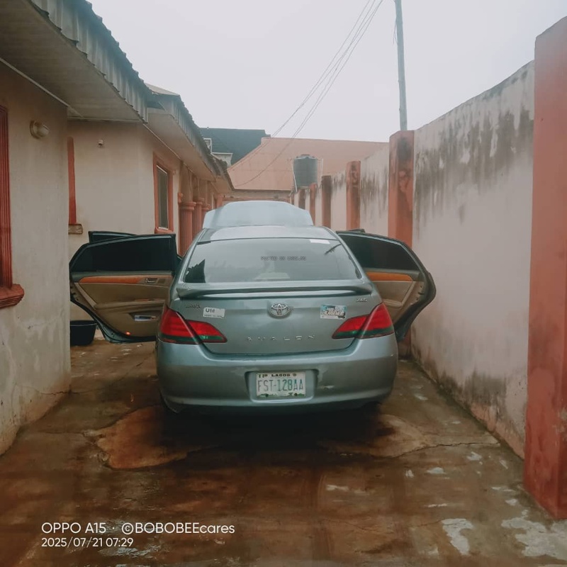 Toyota Avalon 2006 for Sale In Osogbo image