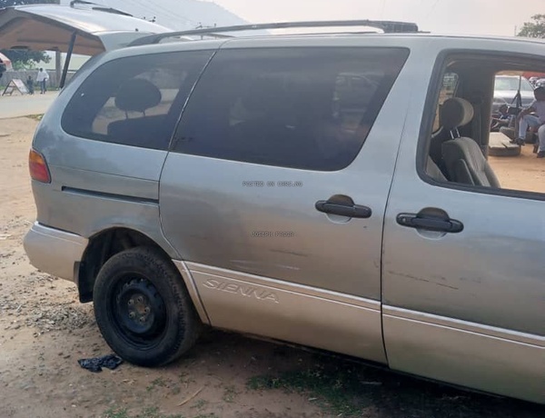 Toyota Sienna 2000 for Sale In Kubwa, Abuja