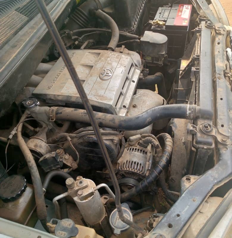 Toyota Sienna 2000 for Sale In Kubwa, Abuja image