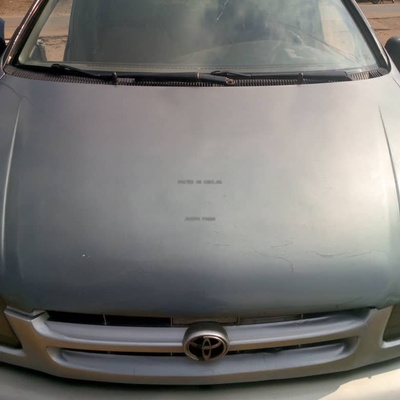 Toyota Sienna 2000 for Sale In Kubwa, Abuja