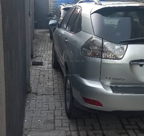 Lexus Rx330 2005 for Sale In Gbagada Lagos