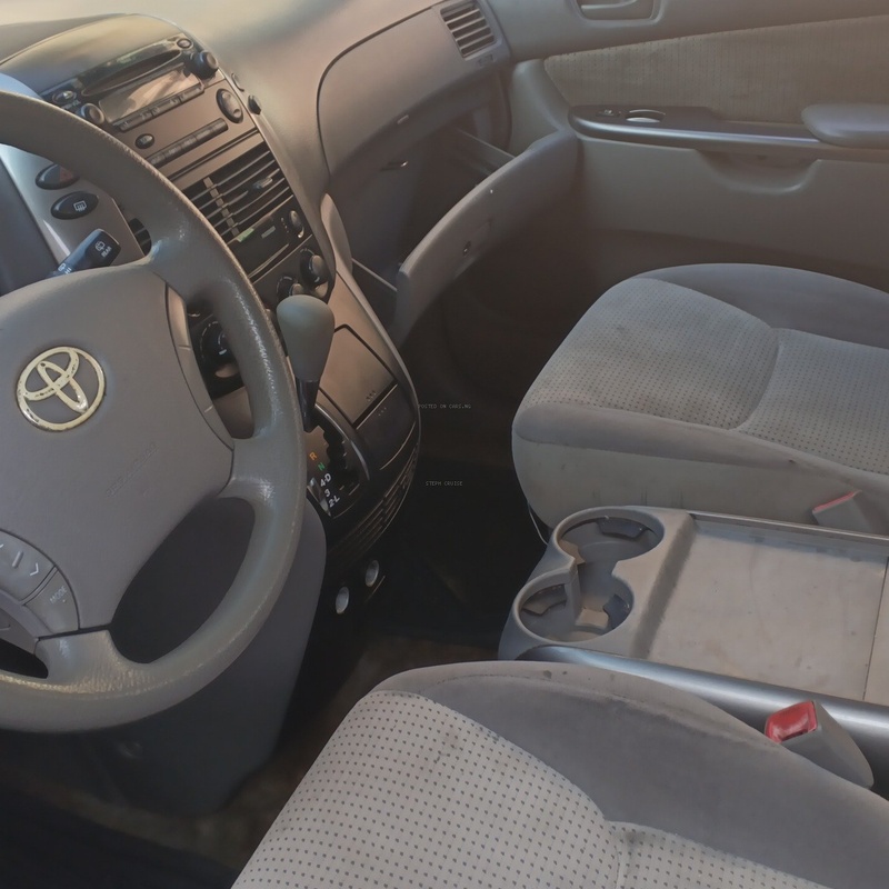 Toyota Sienna 2009 for Sale In Lagos image