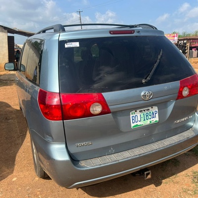 Toyota Sienna 2006 for Sale  In Osun State