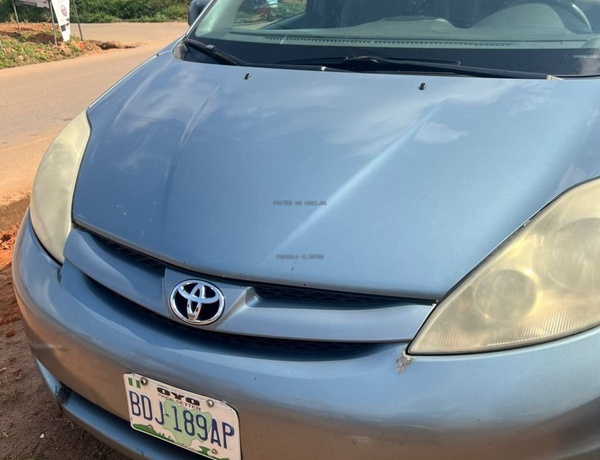 Toyota Sienna 2006 for Sale  In Osun State