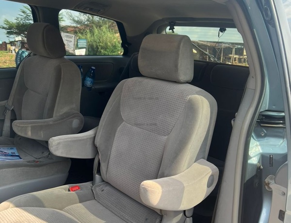 Toyota Sienna 2006 for Sale  In Osun State