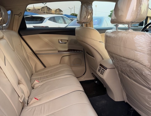 Toyota Venza 2010  FOR SALE