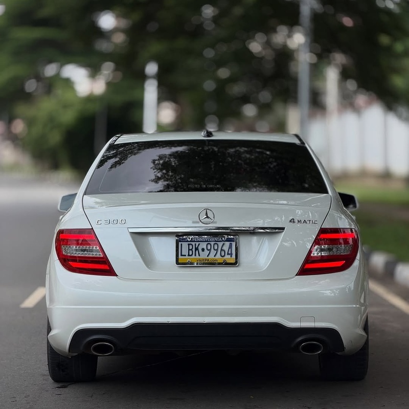 FOREIGN USED 2013 MERCEDES-BENZ C300 FOR SALE image