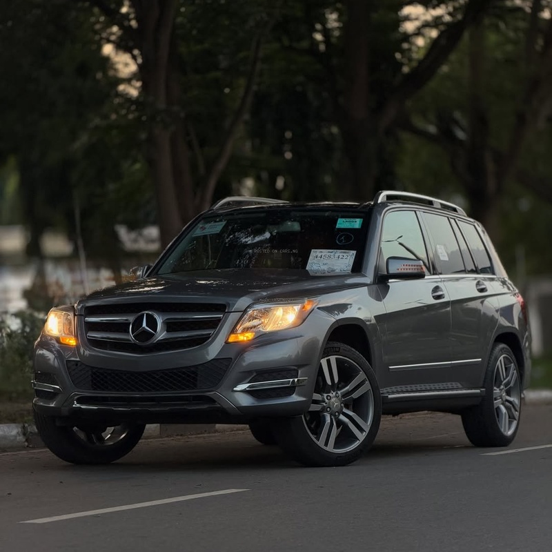 FOREIGN USED 2013 MERCEDES-BENZ GLK350 FOR SALE image