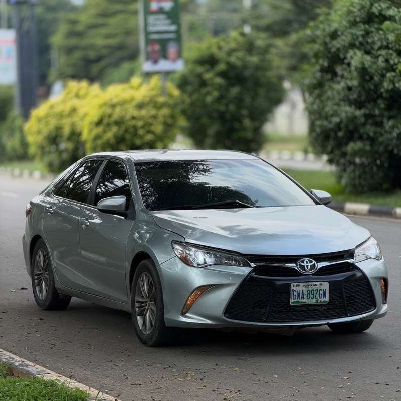 Foreign Used Toyota Camry SE 2015 in Abuja image