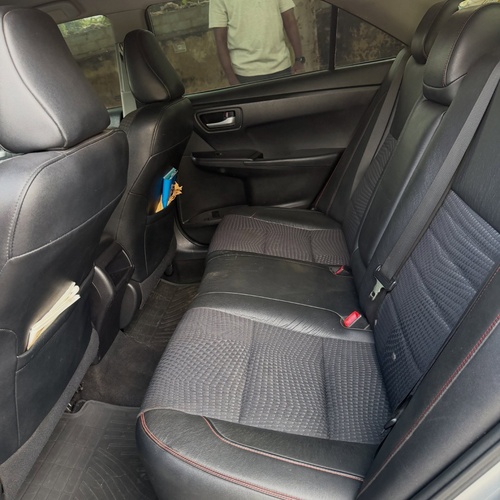 Foreign Used Toyota Camry SE 2015 in Abuja