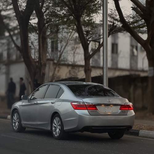 Foreign Used 2015 Honda Accord EX-L For Sale In Abuja