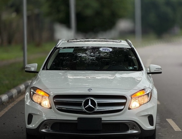 Foreign Used Mercedes-Benz GLA250 2015  for Sale in Abuja