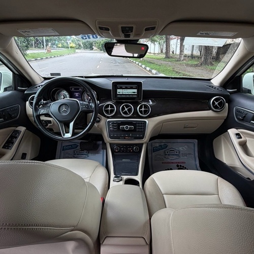 Foreign Used Mercedes-Benz GLA250 2015  for Sale in Abuja