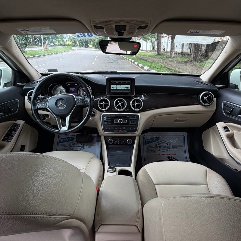 Foreign Used Mercedes-Benz GLA250 2015  for Sale in Abuja image