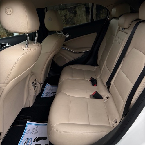 Foreign Used Mercedes-Benz GLA250 2015  for Sale in Abuja