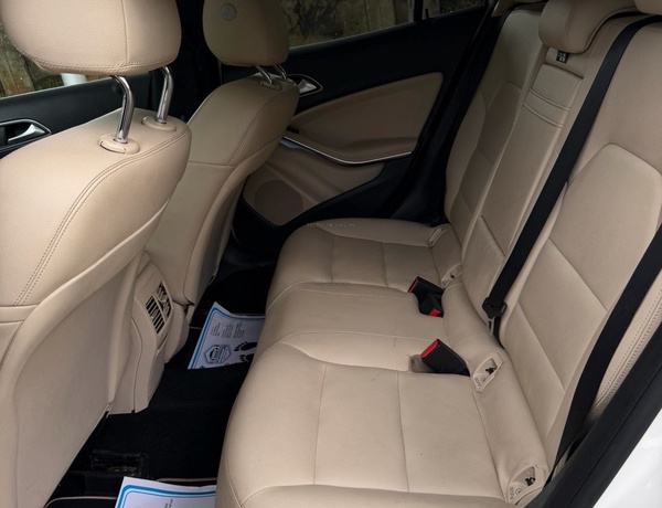 Foreign Used Mercedes-Benz GLA250 2015  for Sale in Abuja