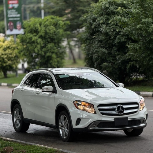 Foreign Used Mercedes-Benz GLA250 2015  for Sale in Abuja