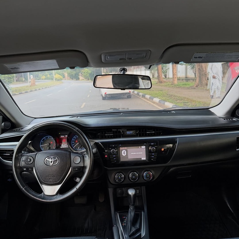 FOREIGN USED 2015 TOYOTA COROLLA (UPGRADED TO 2017) FOR SALE image