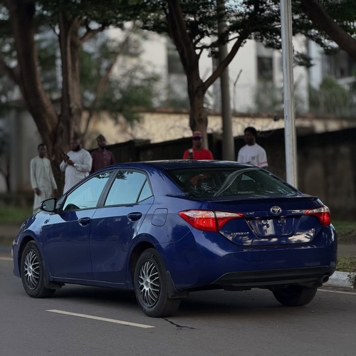FOREIGN USED 2015 TOYOTA COROLLA (UPGRADED TO 2017) FOR SALE