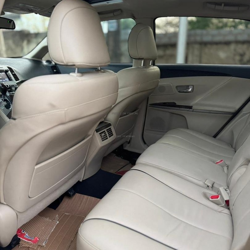 Foreign Used 2015 Toyota Venza – Sound Engine, Smooth Ride image