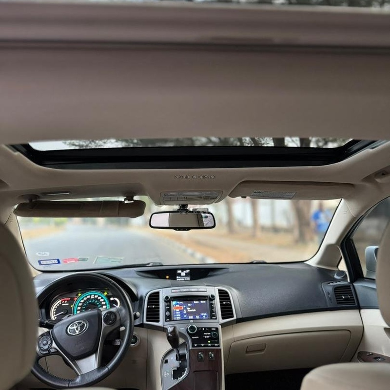 Foreign Used 2015 Toyota Venza – Sound Engine, Smooth Ride image