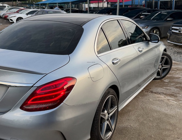 FOREIGN USED MERCEDES-BENZ C300 2016 in Abuja