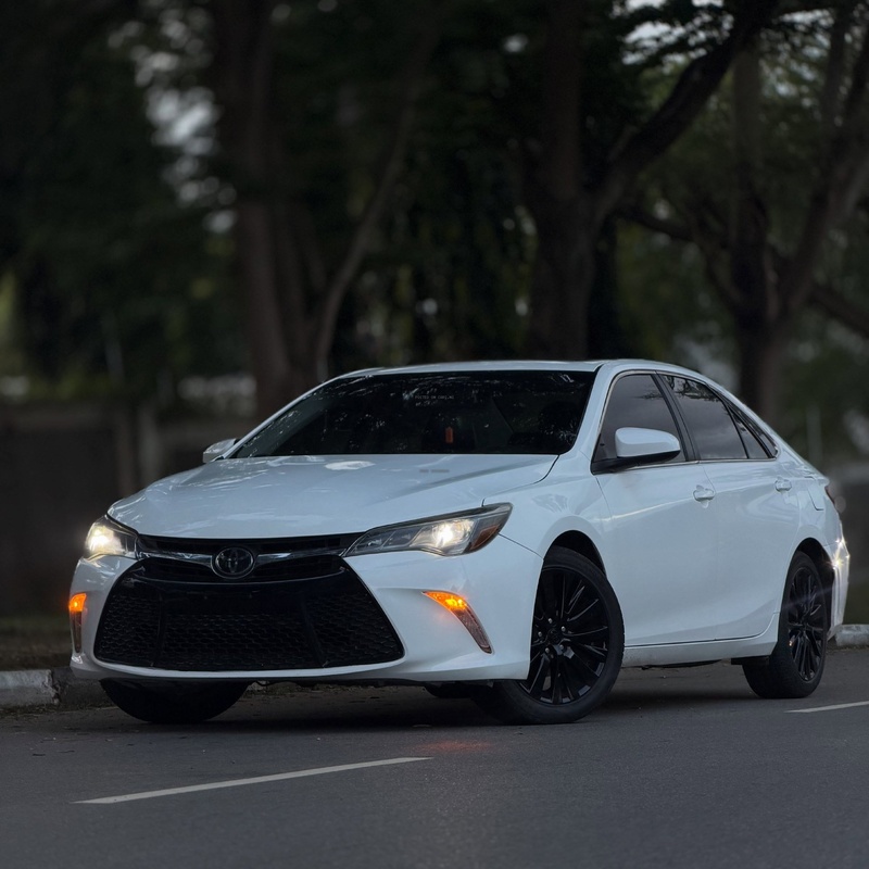 NIGERIAN USED TOYOTA CAMRY XSE 2016  In Abuja image