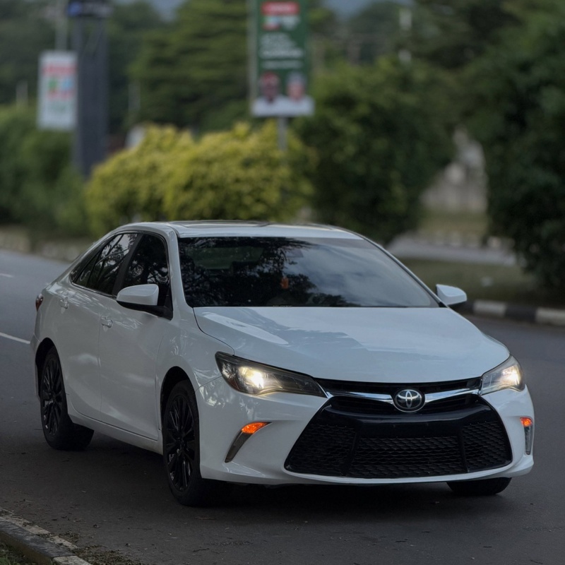 NIGERIAN USED TOYOTA CAMRY XSE 2016  In Abuja image