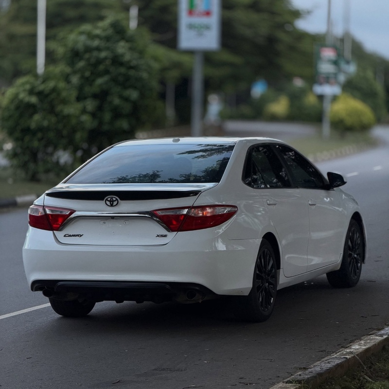 NIGERIAN USED TOYOTA CAMRY XSE 2016  In Abuja image