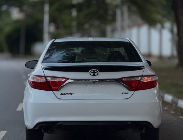 NIGERIAN USED TOYOTA CAMRY XSE 2016  In Abuja
