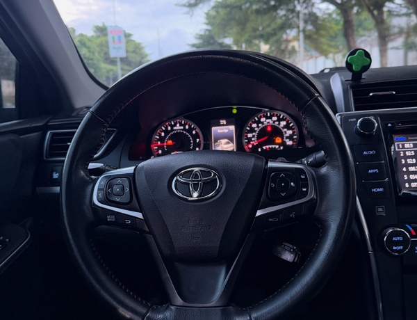 NIGERIAN USED TOYOTA CAMRY XSE 2016  In Abuja