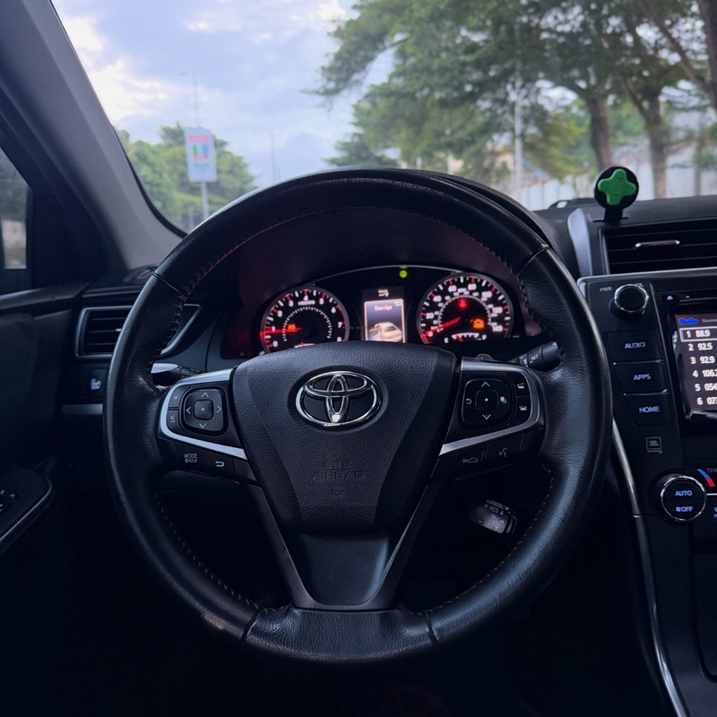 NIGERIAN USED TOYOTA CAMRY XSE 2016  In Abuja image