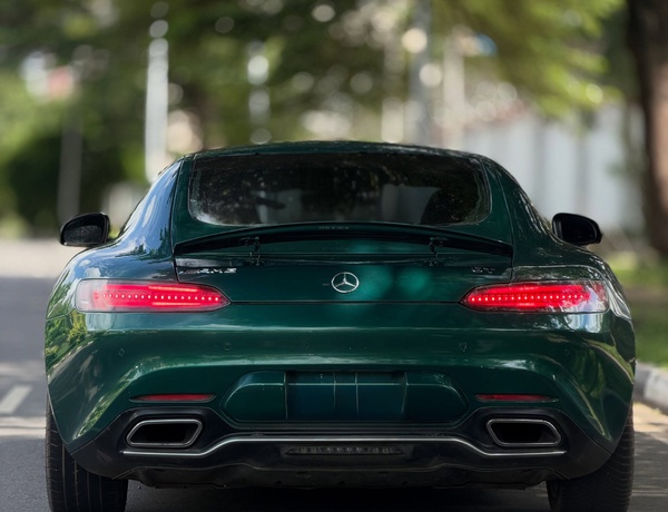 NIGERIAN USED MERCEDEZ BENZ GTS 2016 IN ABUJA