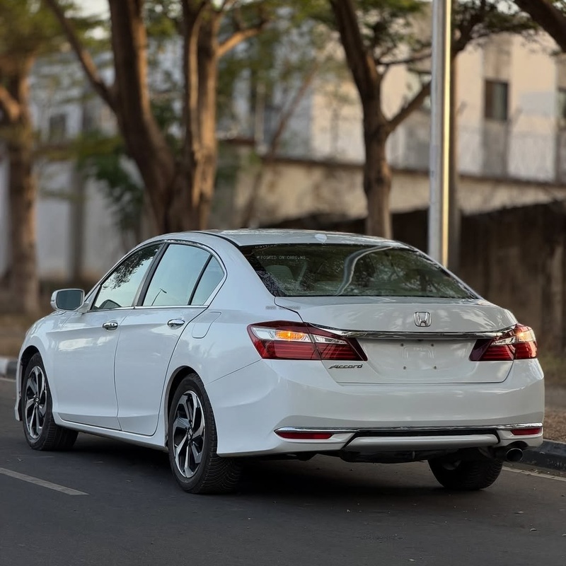 Foreign Used Honda Accord 2016 for Sale In Abuja image