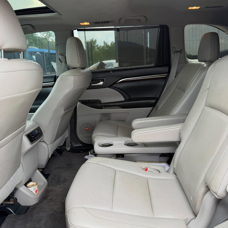 NIGERIA USED 2017 Highlander - Abuja image