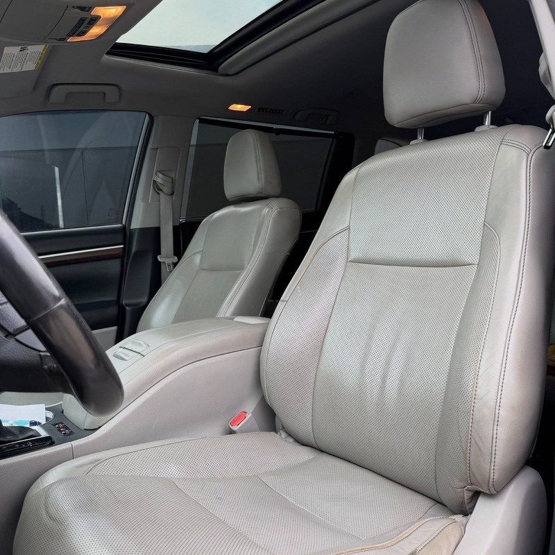 NIGERIA USED 2017 Highlander - Abuja image