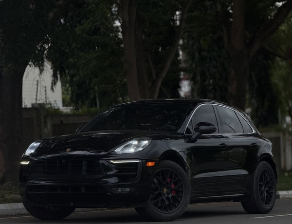 PORSCHE MACAN GTS 2017 FOR SALE