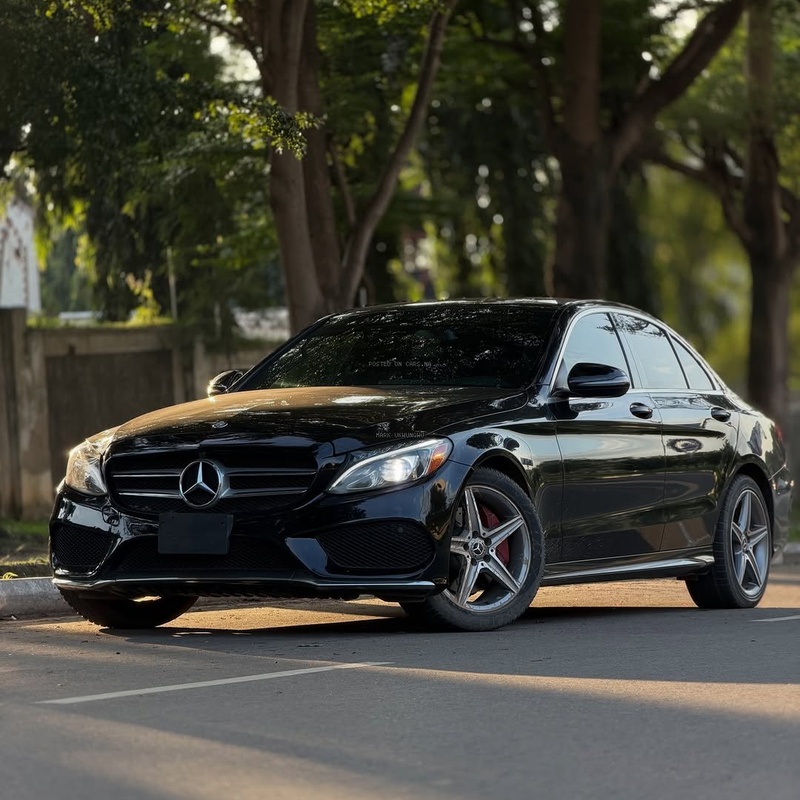 FOREIGN USED 2017 MERCEDES-BENZ C300 FOR SALE image