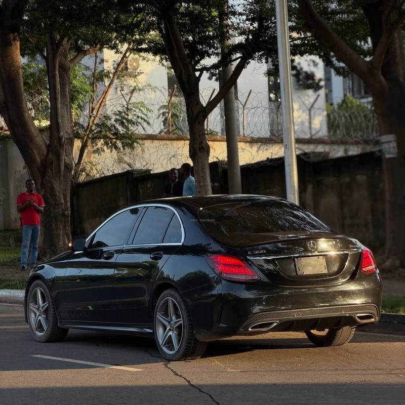 FOREIGN USED 2017 MERCEDES-BENZ C300 FOR SALE image