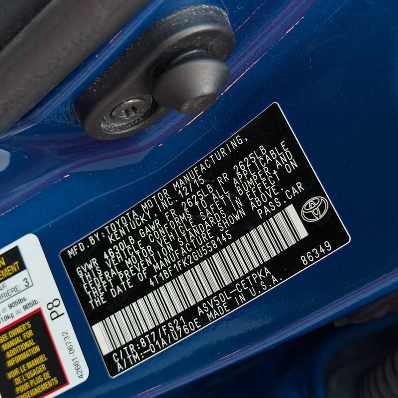 Foreign Used 2017 Toyota Camry SE for Sale In Abuja image