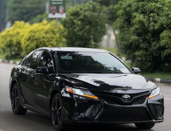 Foreign Used Toyota Camry XSE 2018 in Abuja